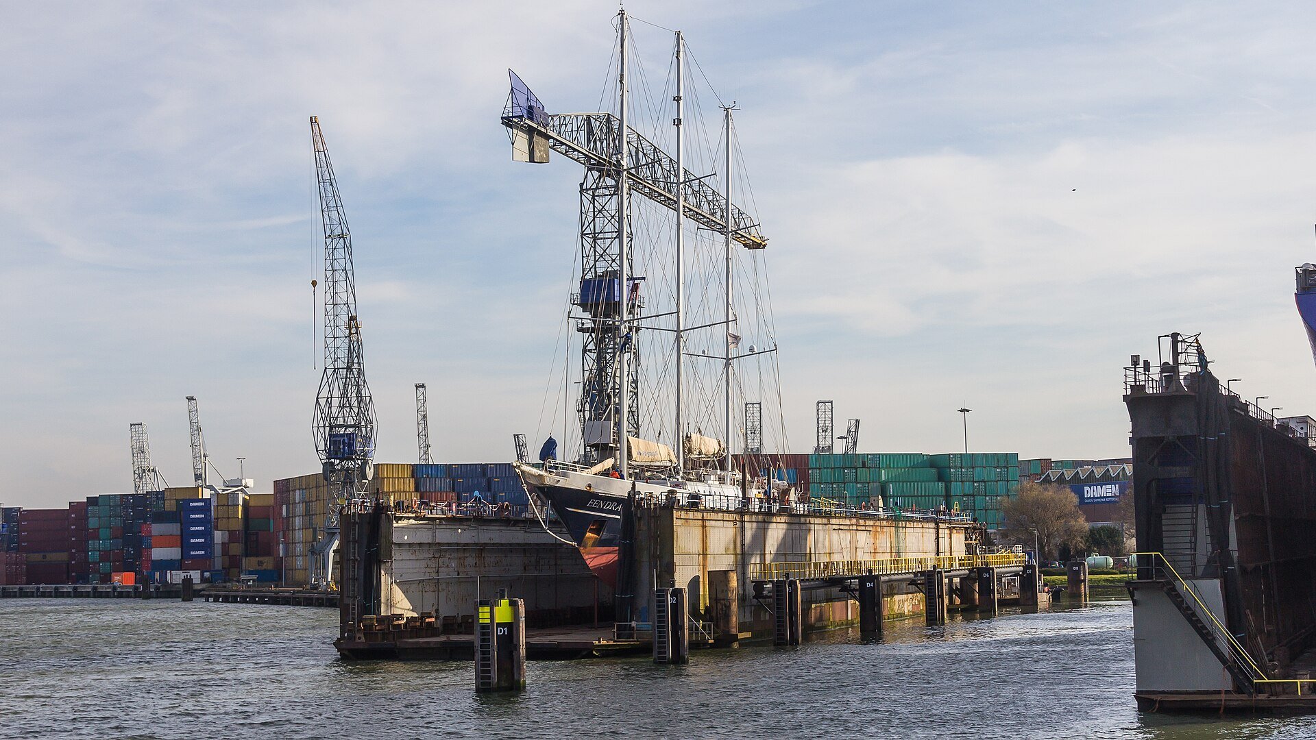 Damen Naval
