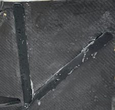 3G/LTE antennas — Strip antennas bonded inside the carbon-fibre skin
