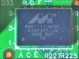 Built-in 10/100/1000 Ultra Gigabit Ethernet transceiver, marked 88E1111-BAB1 G3WP077-1JW 2046 B2P TW