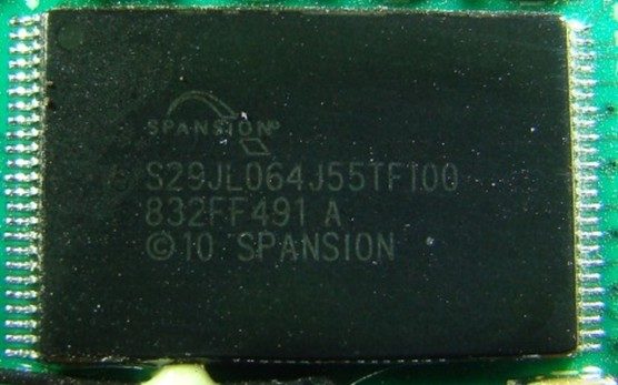Memory chip, marked S29JL064J55TF100 832FF491 A