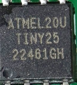 Microcontroller, marked ATMEL20U TINY25 22461GH