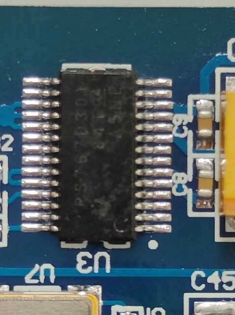 Linear regulator with two outputs and low drop PS767D301, marked 84T G4 A5NE