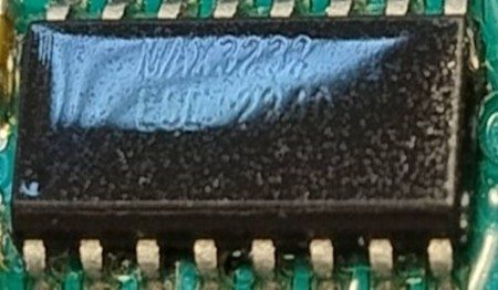 Multichannel RS-232 line driver and receiver, marked MAX3232 ESE 2240