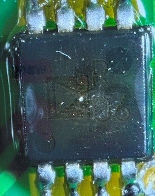 Microcircuit, marked R 08