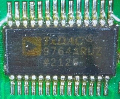 Digital-to-Analog Converter, marked 9764ARUZ #2125