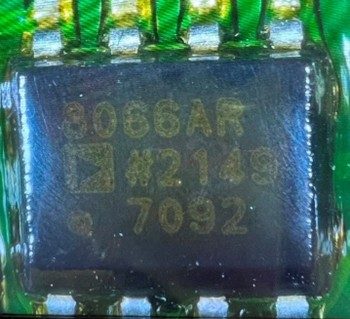 Operational Amplifier, marked 8066AR #2149 7092